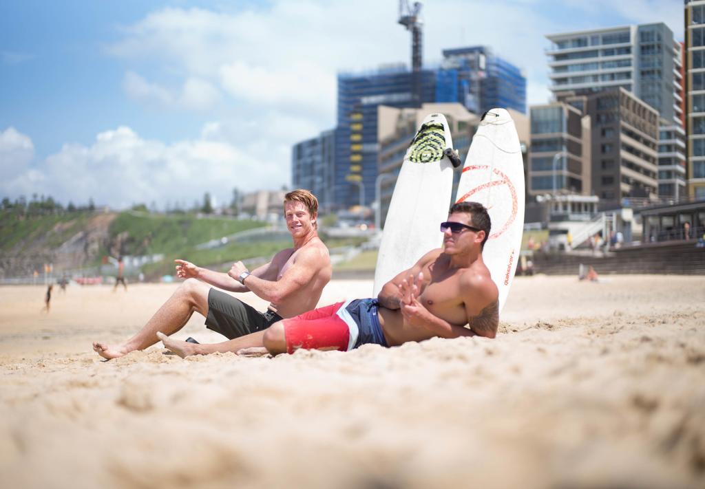 Yha Newcastle Beach Exteriör bild